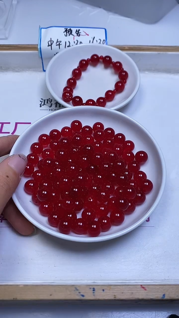 未镶嵌玛瑙手饰B558 鸽血红10mm5颗9.9元