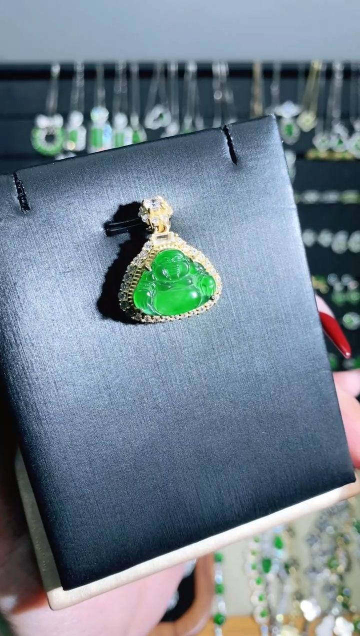 【闪购商品】翡翠颈饰银S925镶嵌多样性