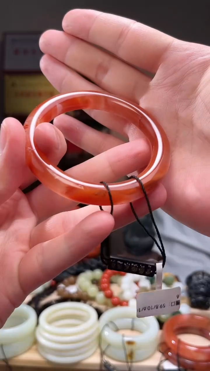 颈饰未镶嵌南红玛瑙?**?59+