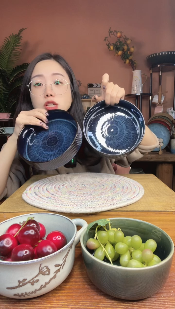 陶瓷7.5英寸线条立边深盘 2件 微瑕疵