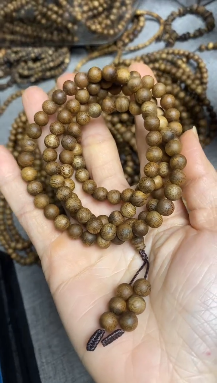 沉香手串乌身圆叶07圆珠多圈手串多样性发一