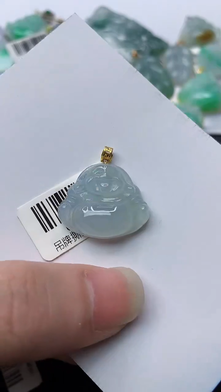 【闪购商品】翡翠颈饰18K金镶嵌40........