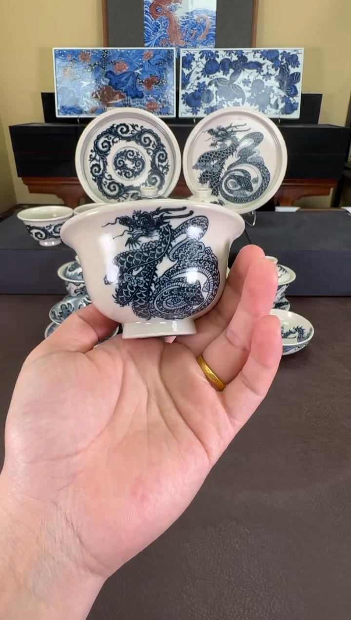 【闪购商品】二号釉龙蛇纹压手杯