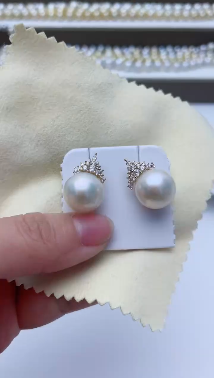 【闪购商品】淡水珍珠耳饰银S925镶嵌A62