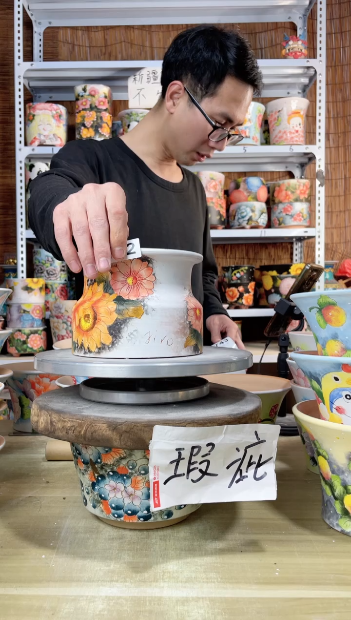 【闪购商品】摆件742陶花岛多肉陶瓷花盆罐——微瑕