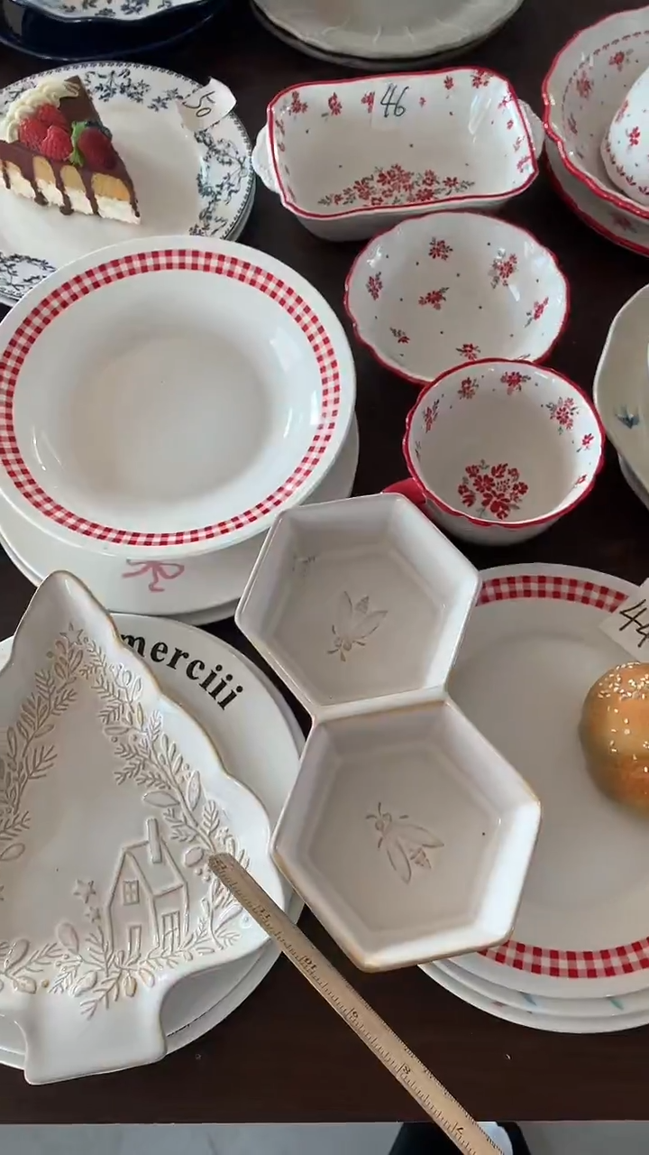 陶瓷微瑕8寸红格子深盘2个+窑变圣诞树盘+2个蘸料碟