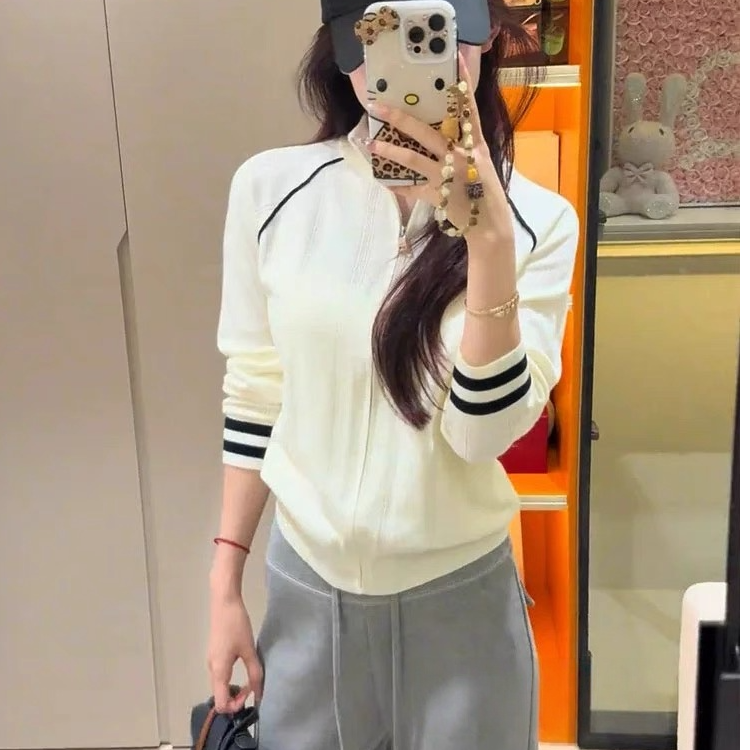 70157大码女装2025秋季新款韩系学院风立领拉链洋气减龄针织开衫