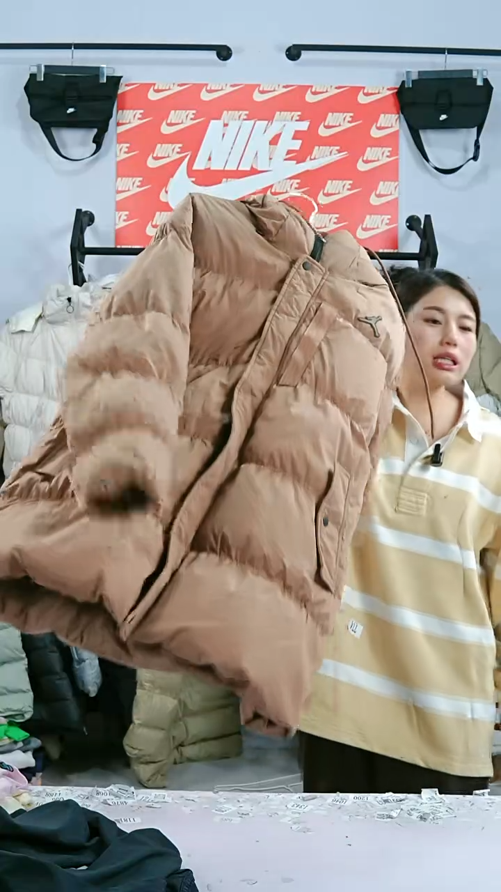 681闪购编码运动衣裤直播间过款为准尺码XXL