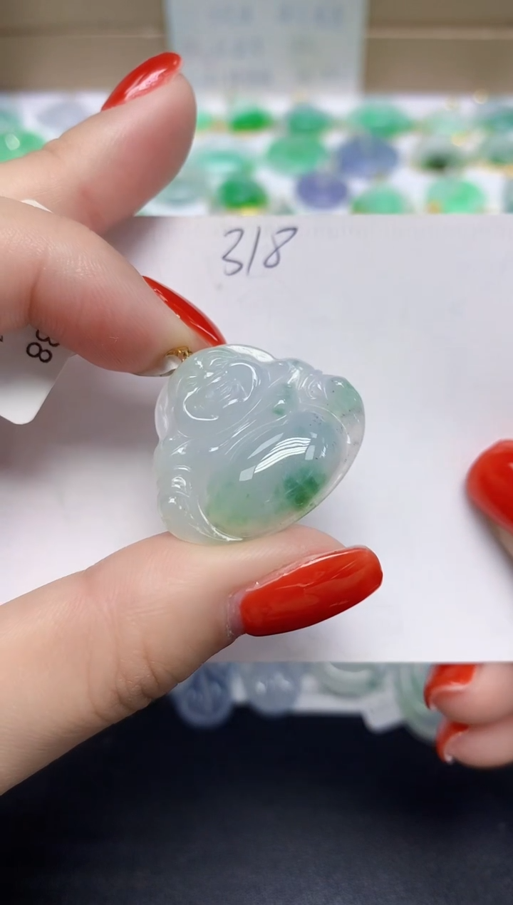 颈饰18K金镶嵌翡翠天然缅甸翡翠A货翡翠百元以上9元证书费自理