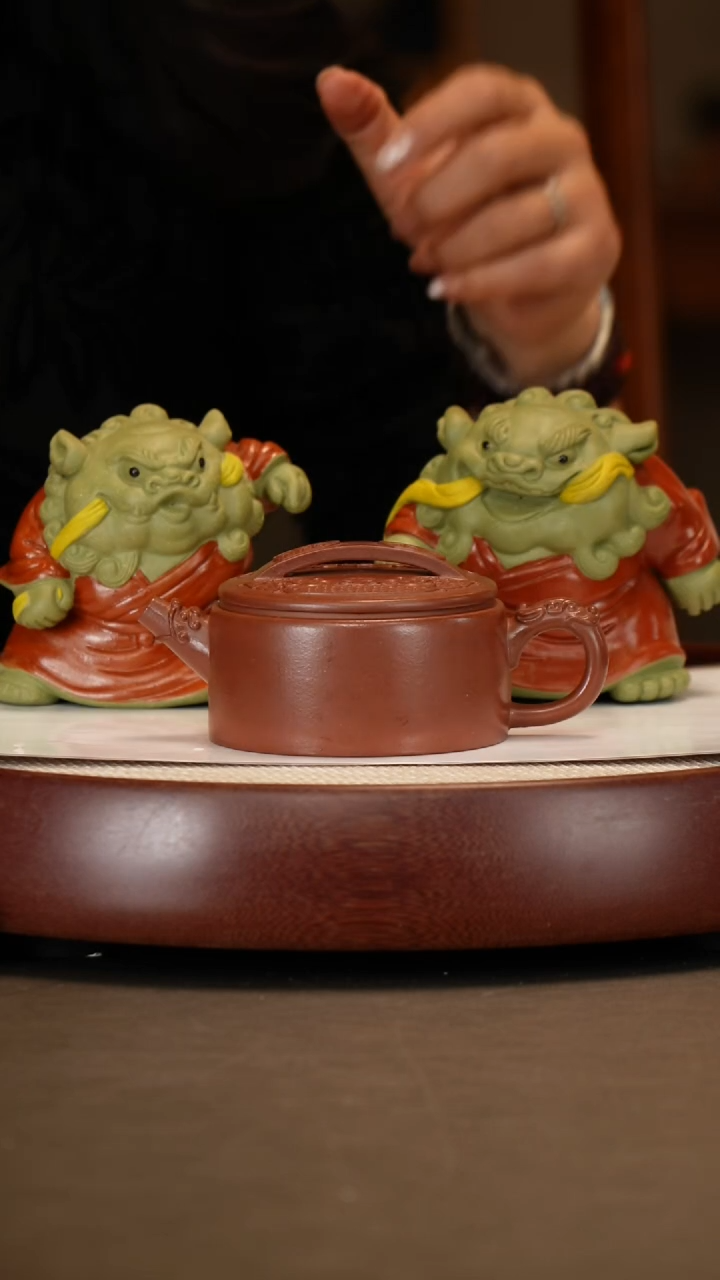 【闪购商品】紫砂茶壶【时顺华】底槽清汉瓦  250CC