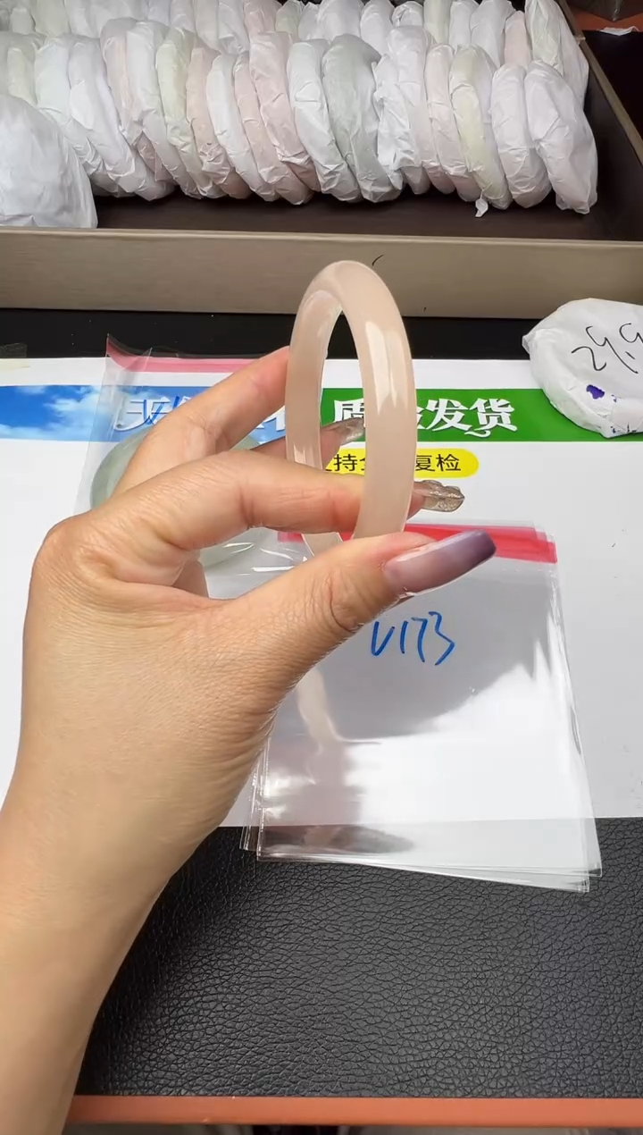 未镶嵌手镯石英质玉圈口55 56