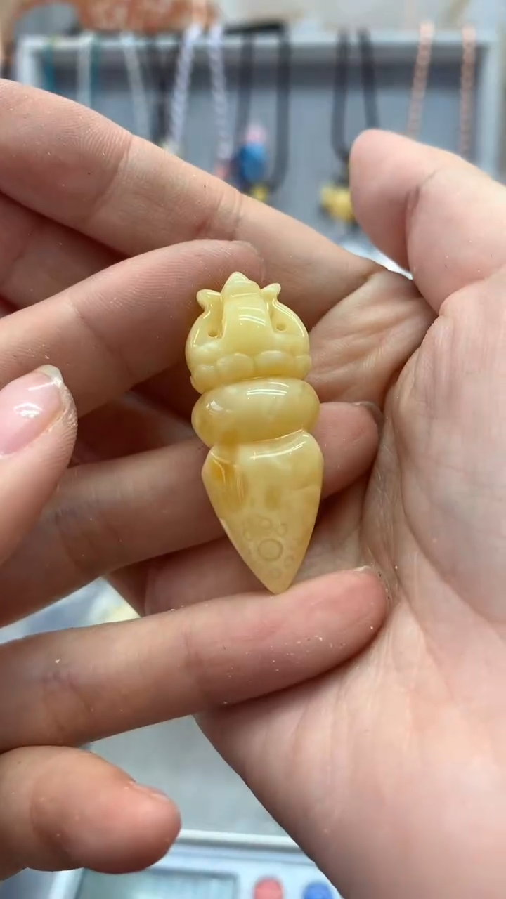 【闪购商品】琥珀珠宝奇石未镶嵌189