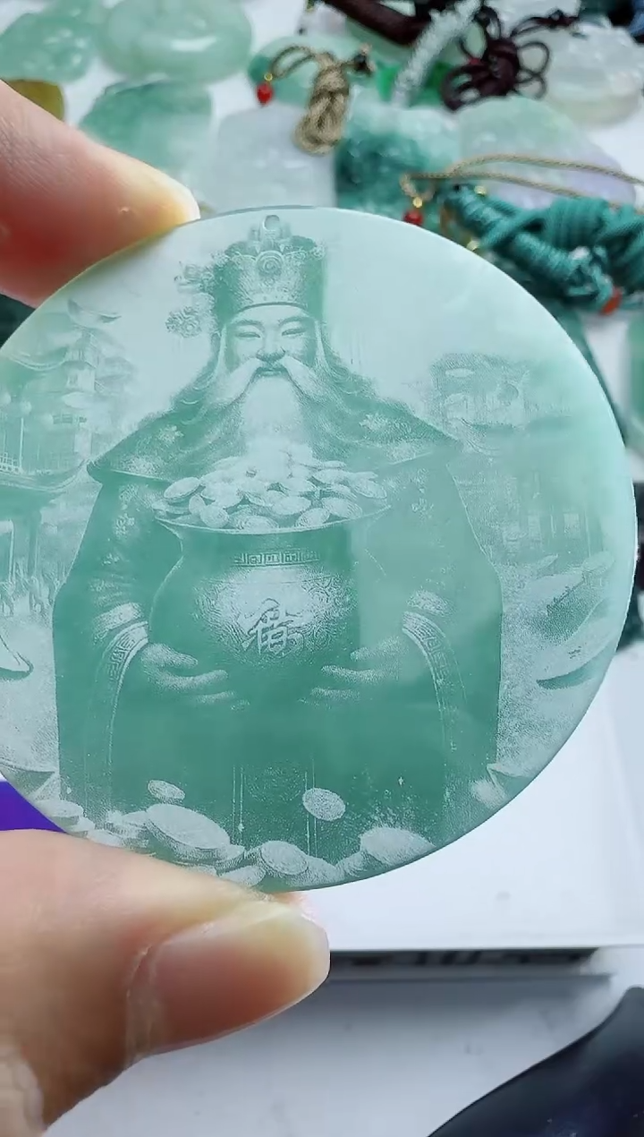 【闪购商品】翡翠吊坠(不含链)未镶嵌1