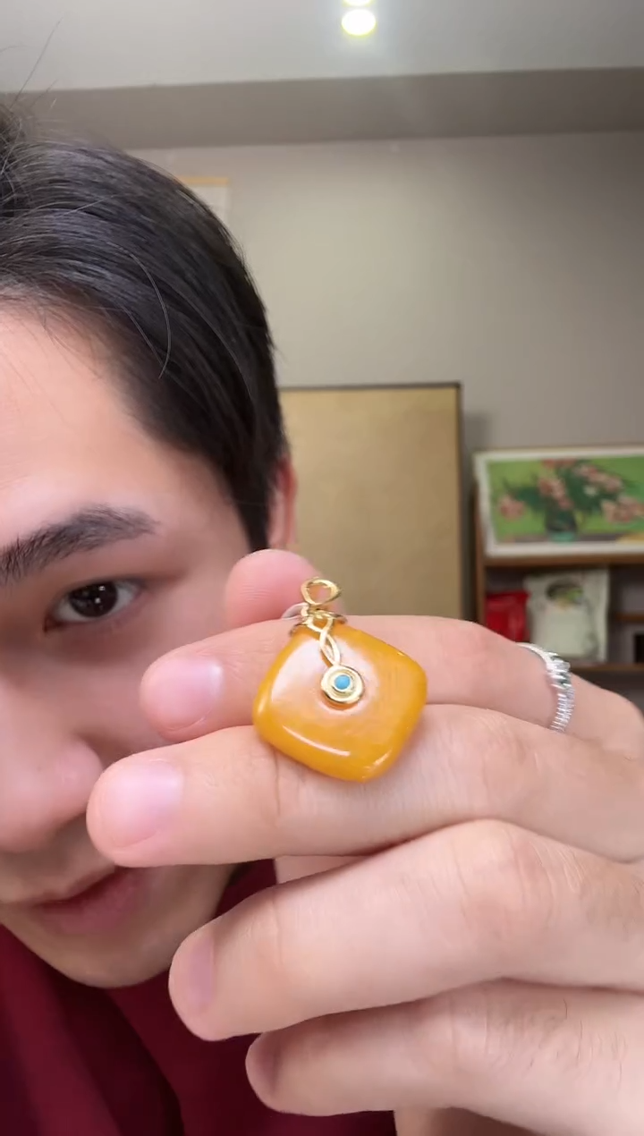 【闪购商品】琥珀吊坠(不含链)银S925镶嵌蜜蜡镶嵌吊坠（S925银镀金）