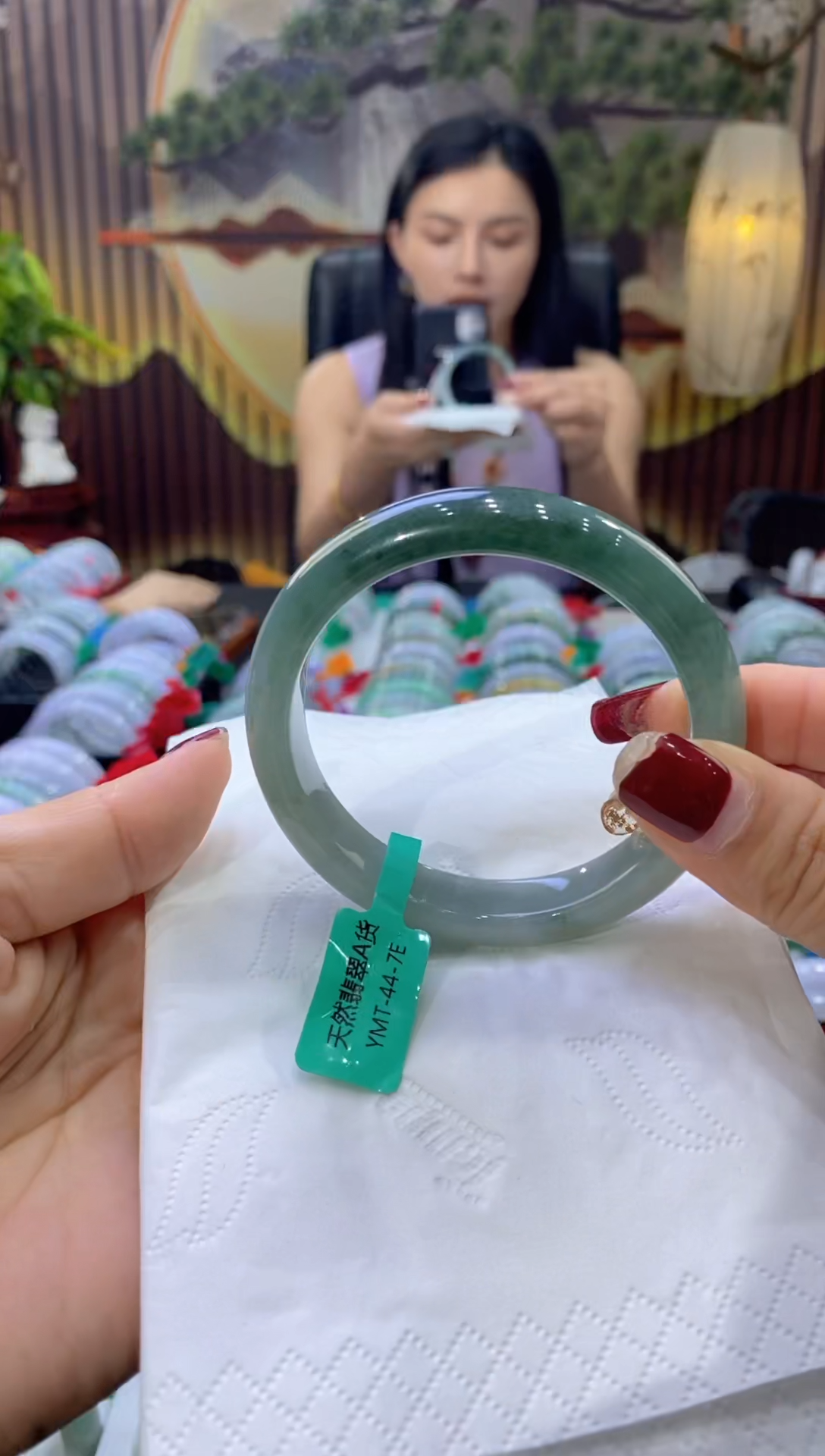 翡翠手镯未镶嵌多人09486