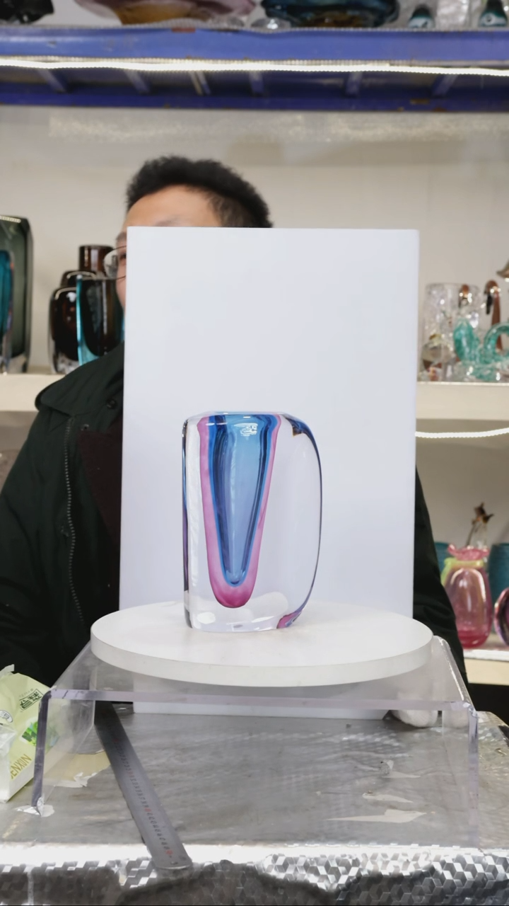 【闪购商品】琉璃【幻彩】高19精品琉璃正常手工痕迹