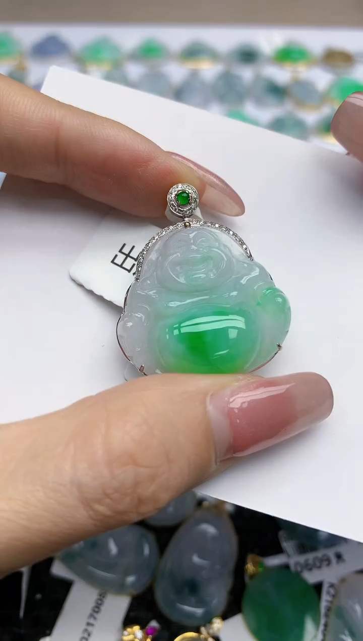 【闪购商品】翡翠挂件18K金镶嵌天然翡翠A货