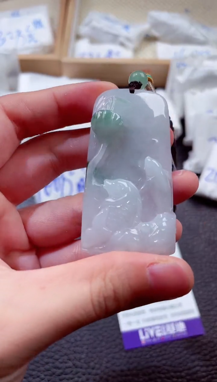 翡翠未镶嵌颈饰00006697