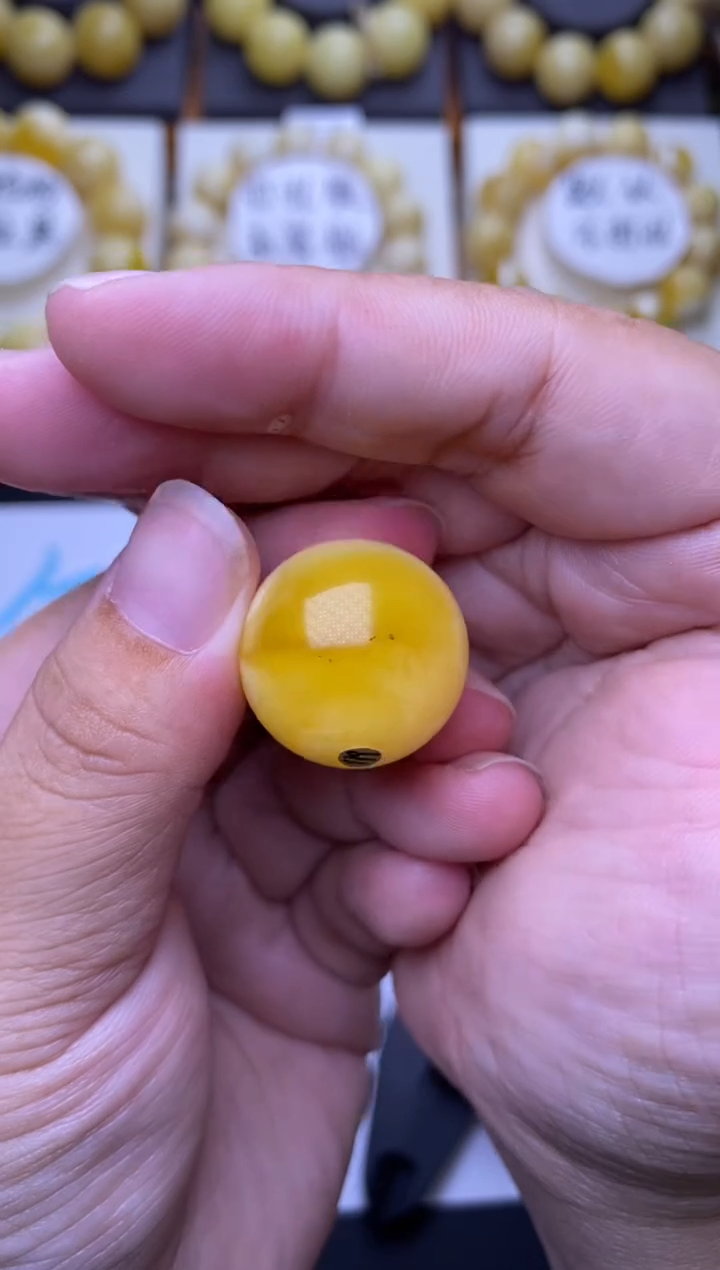 裸石琥珀未镶嵌大小姐珠宝严选18