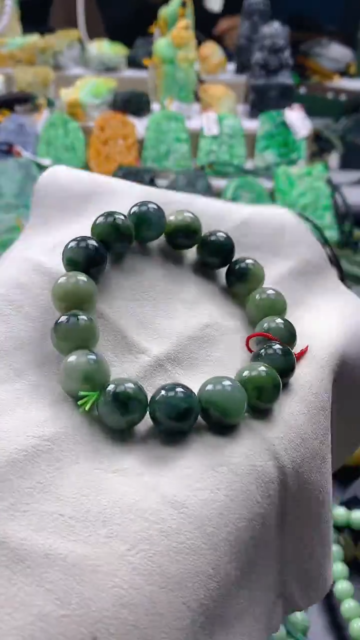 颈饰未镶嵌翡翠天然缅甸a货翡翠