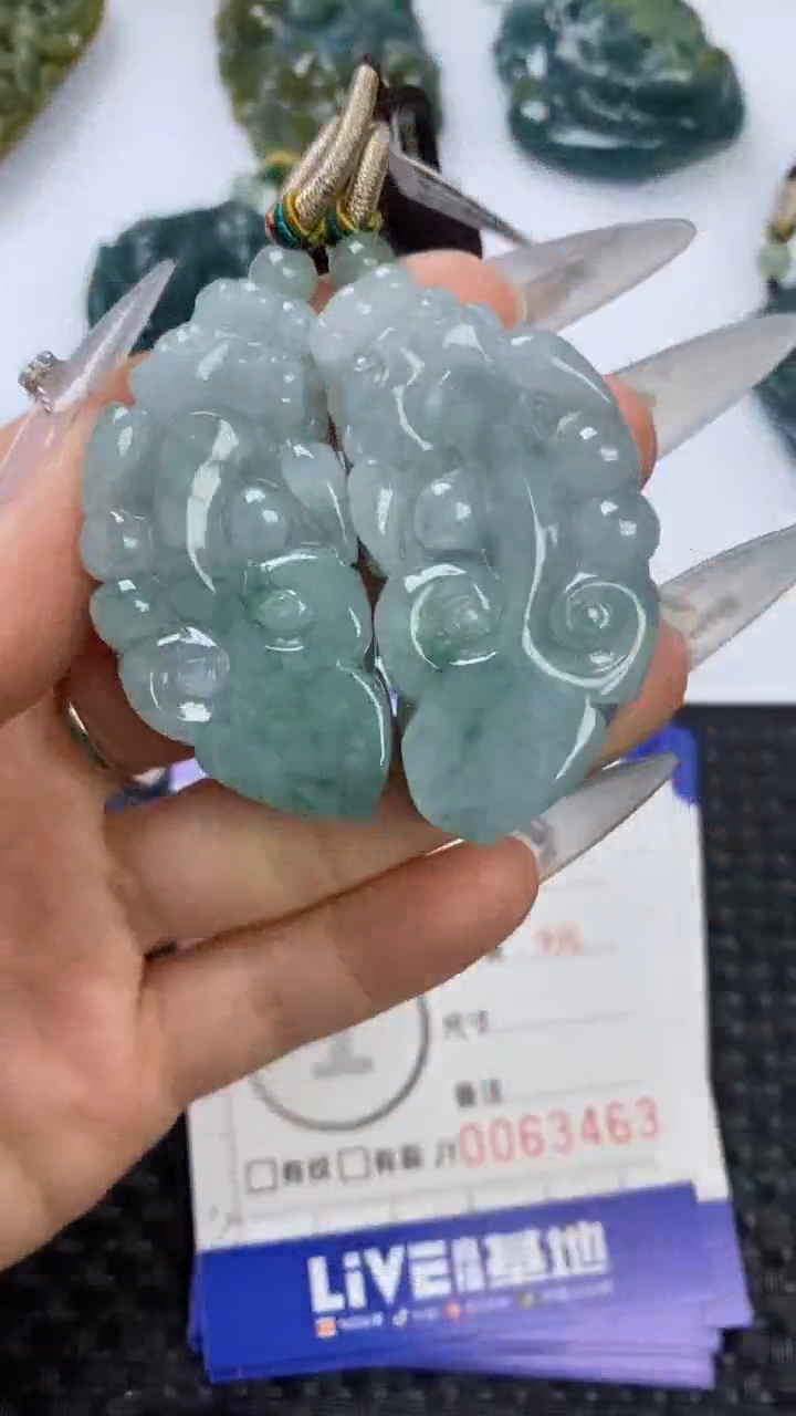 【闪购商品】翡翠颈饰未镶嵌1111111111111111