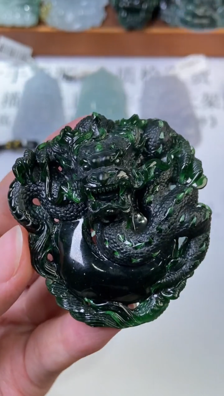 翡翠挂件未镶嵌296329   