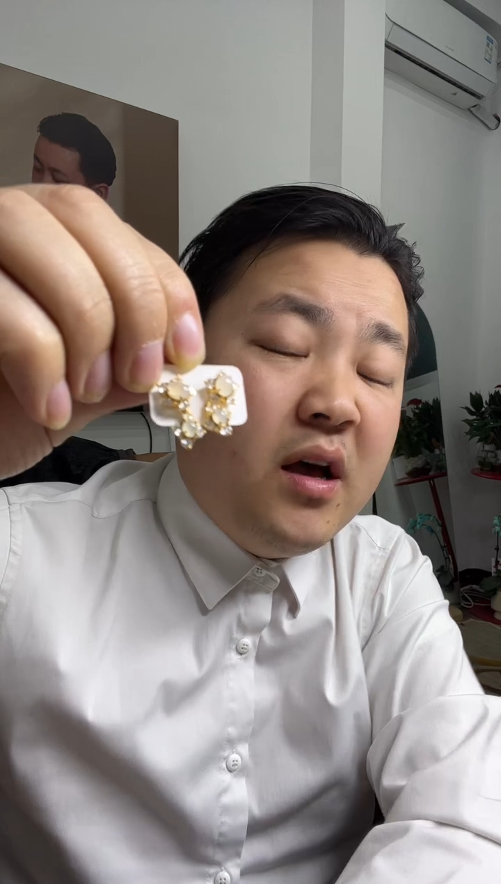 【闪购商品】翡翠耳饰未镶嵌耳环