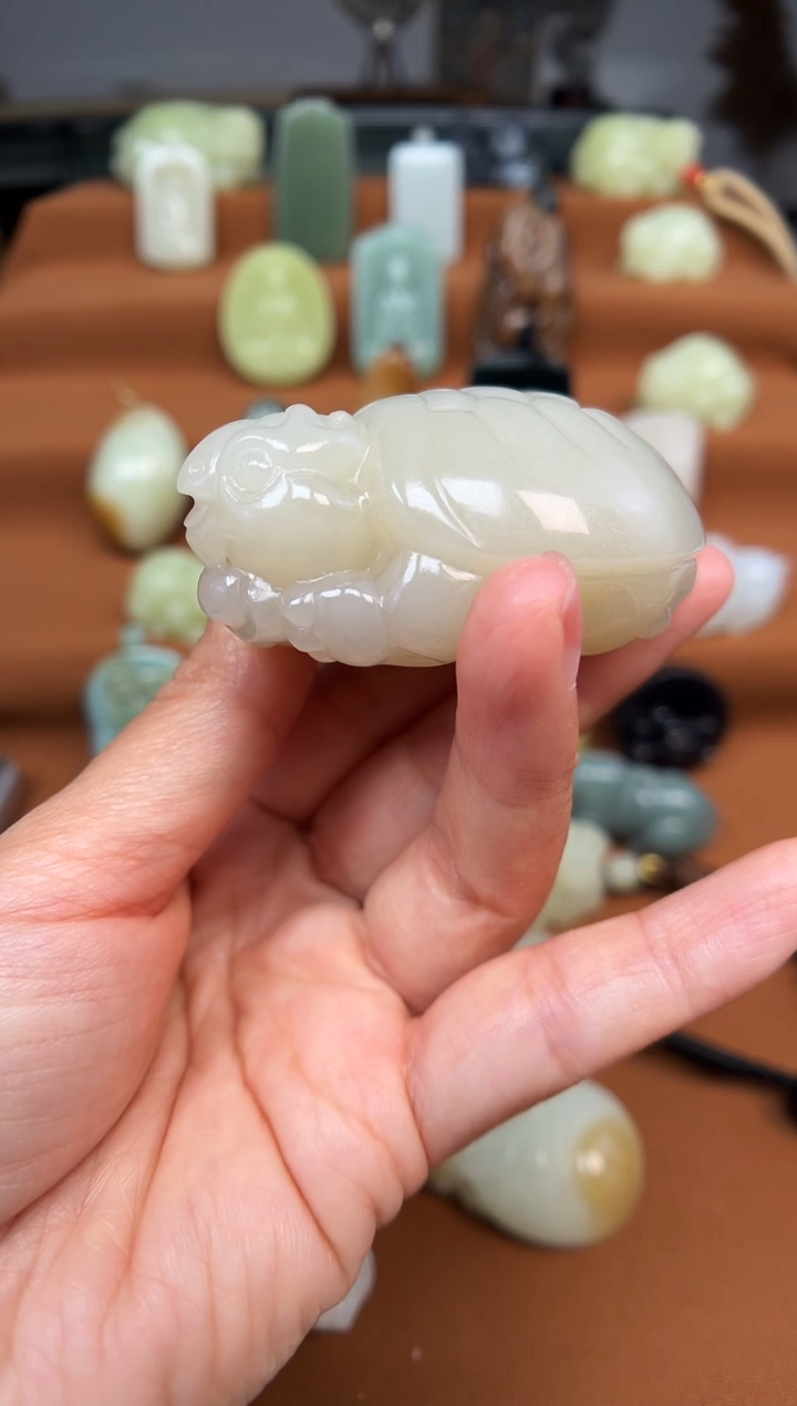 和田玉未镶嵌颈饰甜****s龙龟