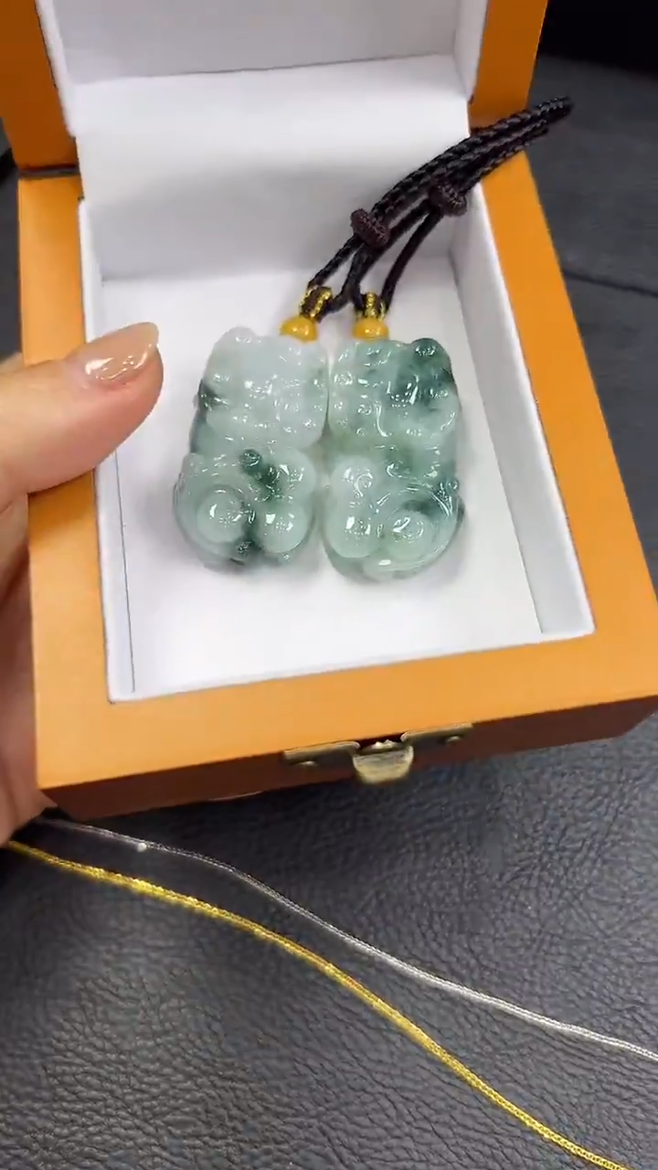 未镶嵌挂件翡翠貔貅（多样性发其一）