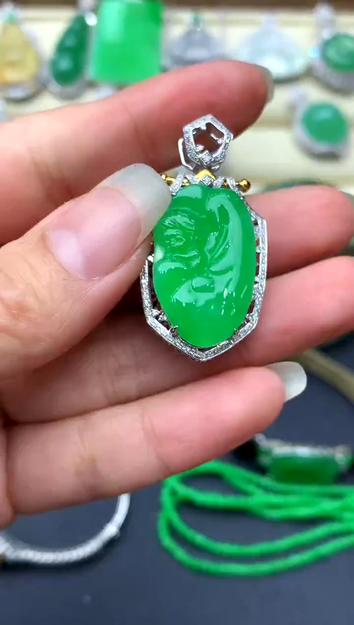 【闪购商品】翡翠颈饰18K金镶嵌432-中国好珍宝