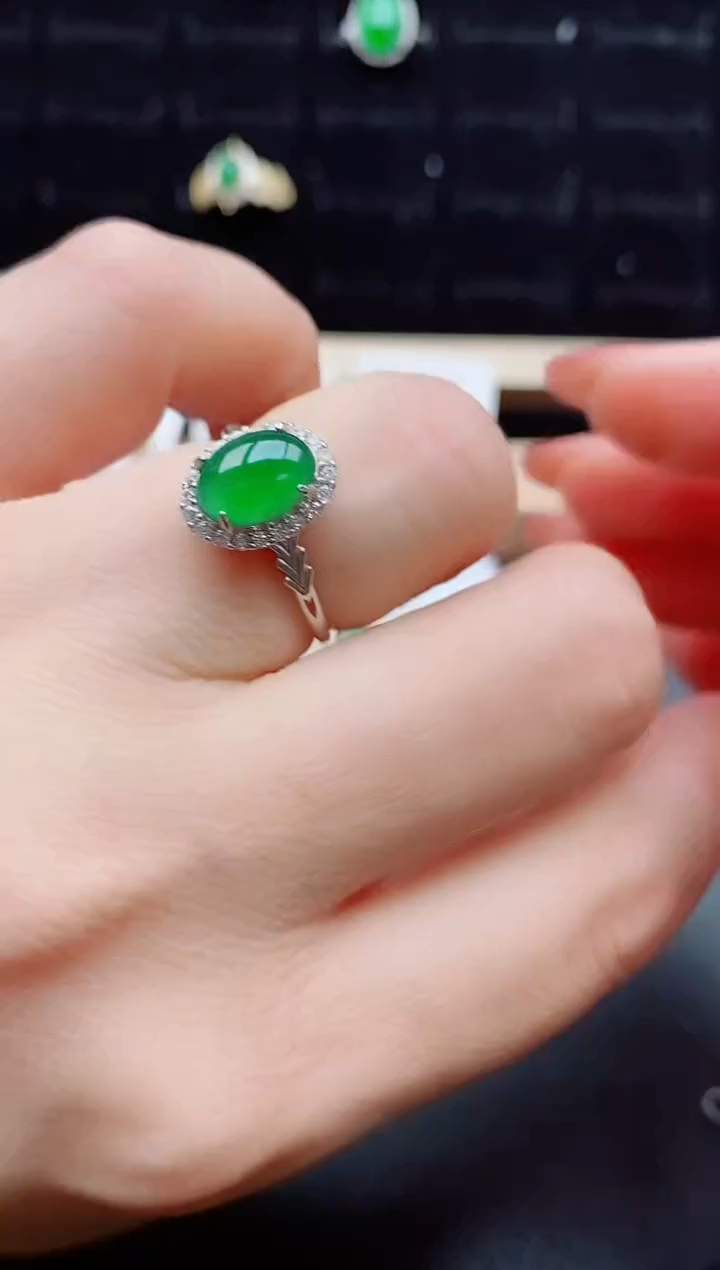 【闪购商品】翡翠戒指银S925镶嵌12121
