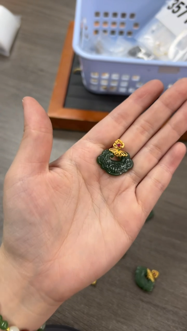 和田玉银S925镶嵌颈饰和田碧玉如意银吊坠[3578]