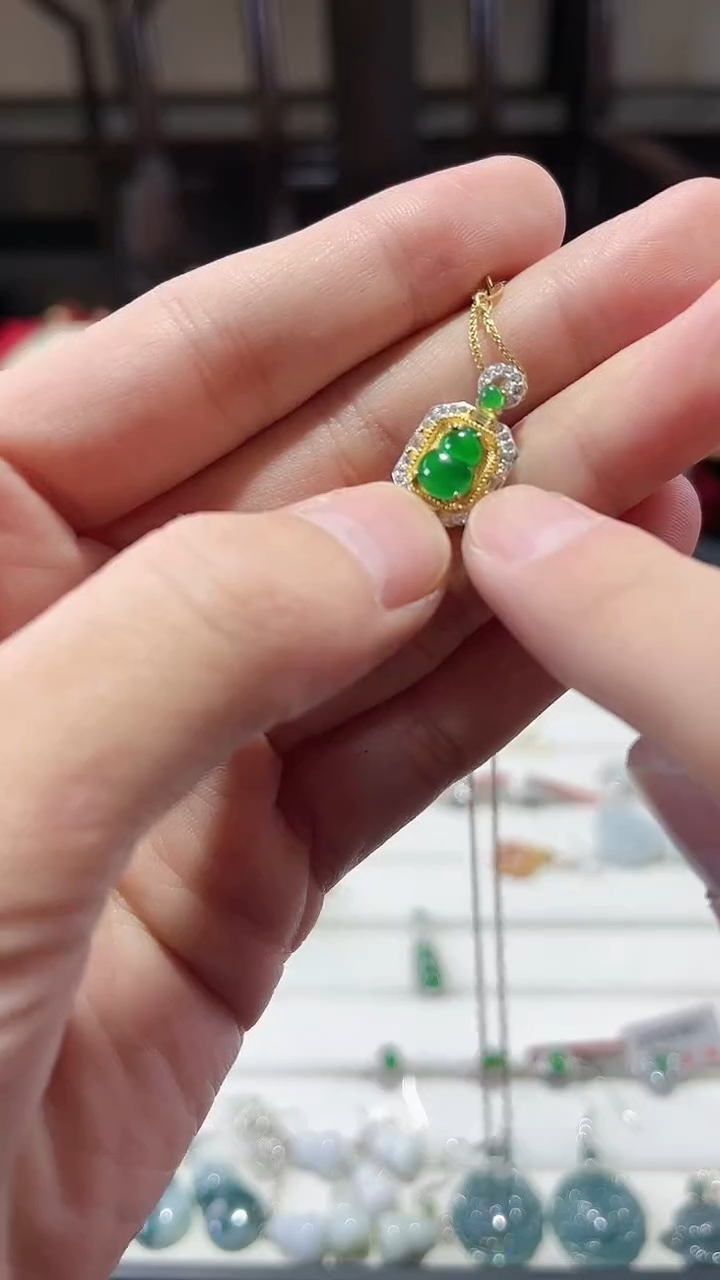 颈饰未镶嵌翡翠翡翠金边葫芦吊坠