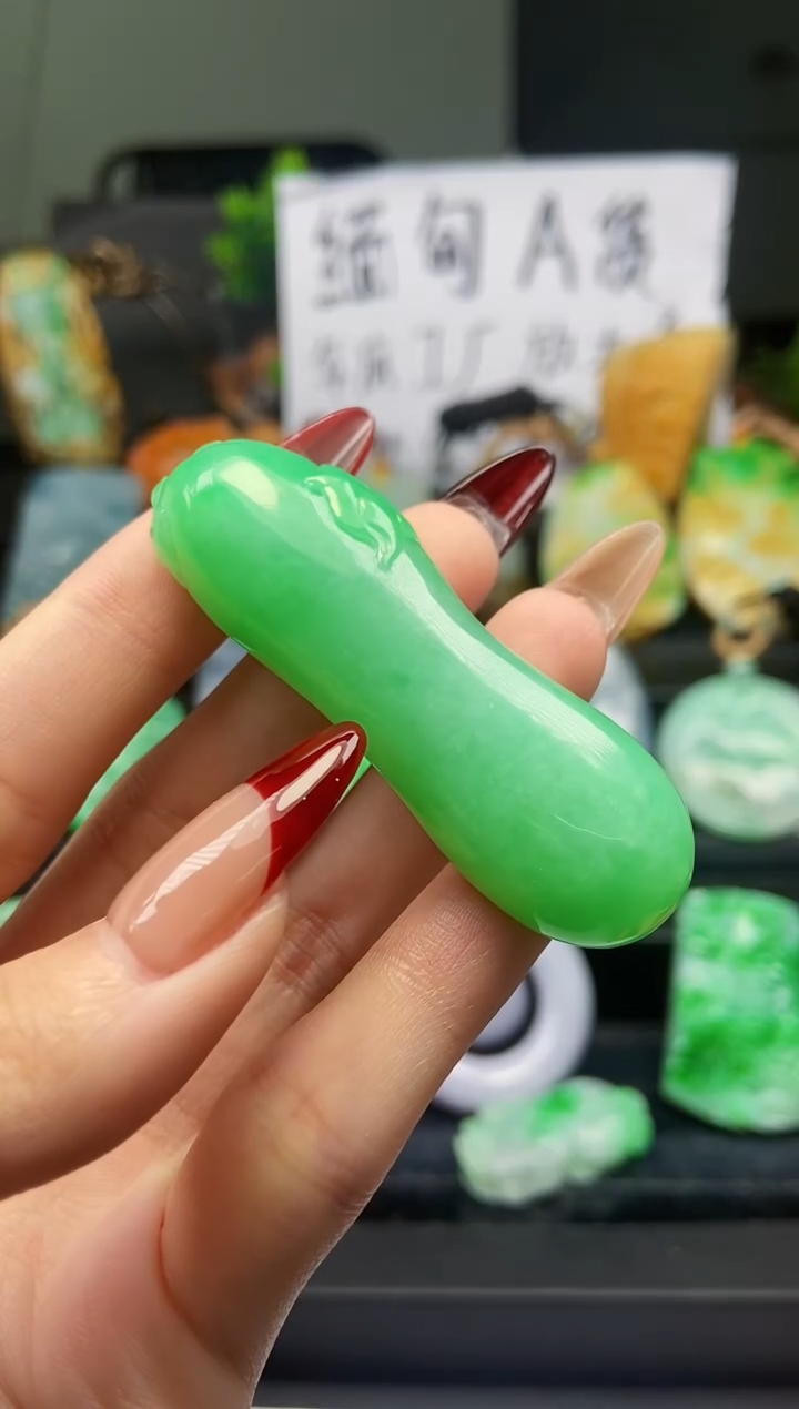 【闪购商品】定制翡翠未镶嵌翡翠A货