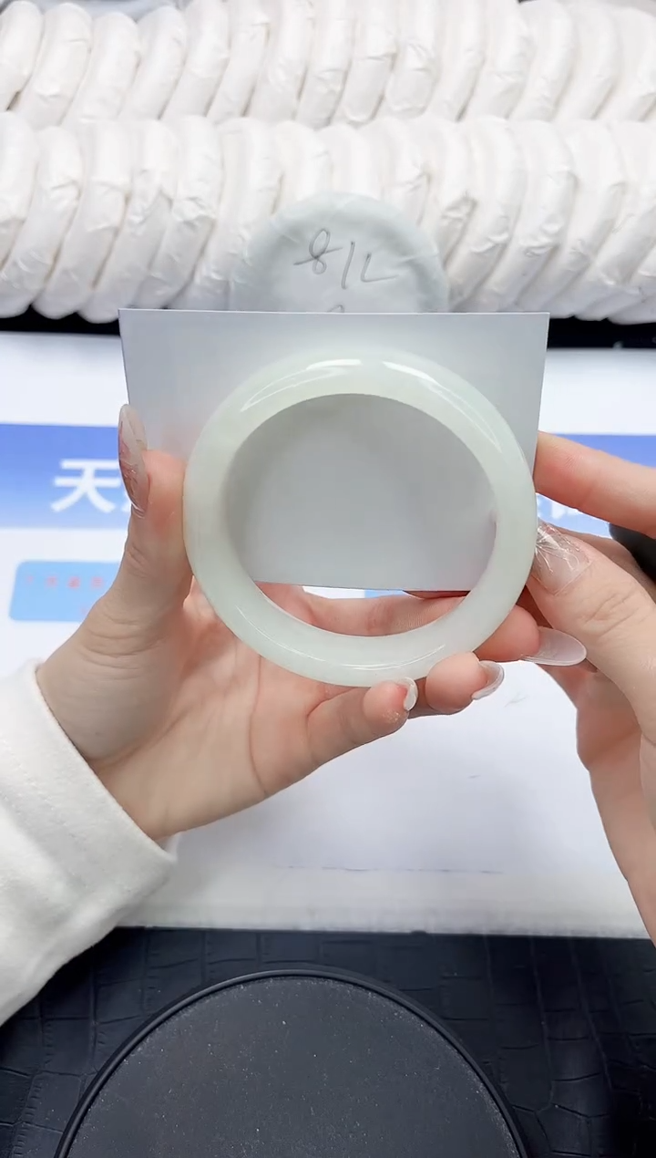 未镶嵌手镯和田玉124-58.5