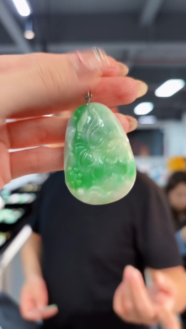 【闪购商品】翡翠颈饰18K金镶嵌缅料A货/支持复检/一件