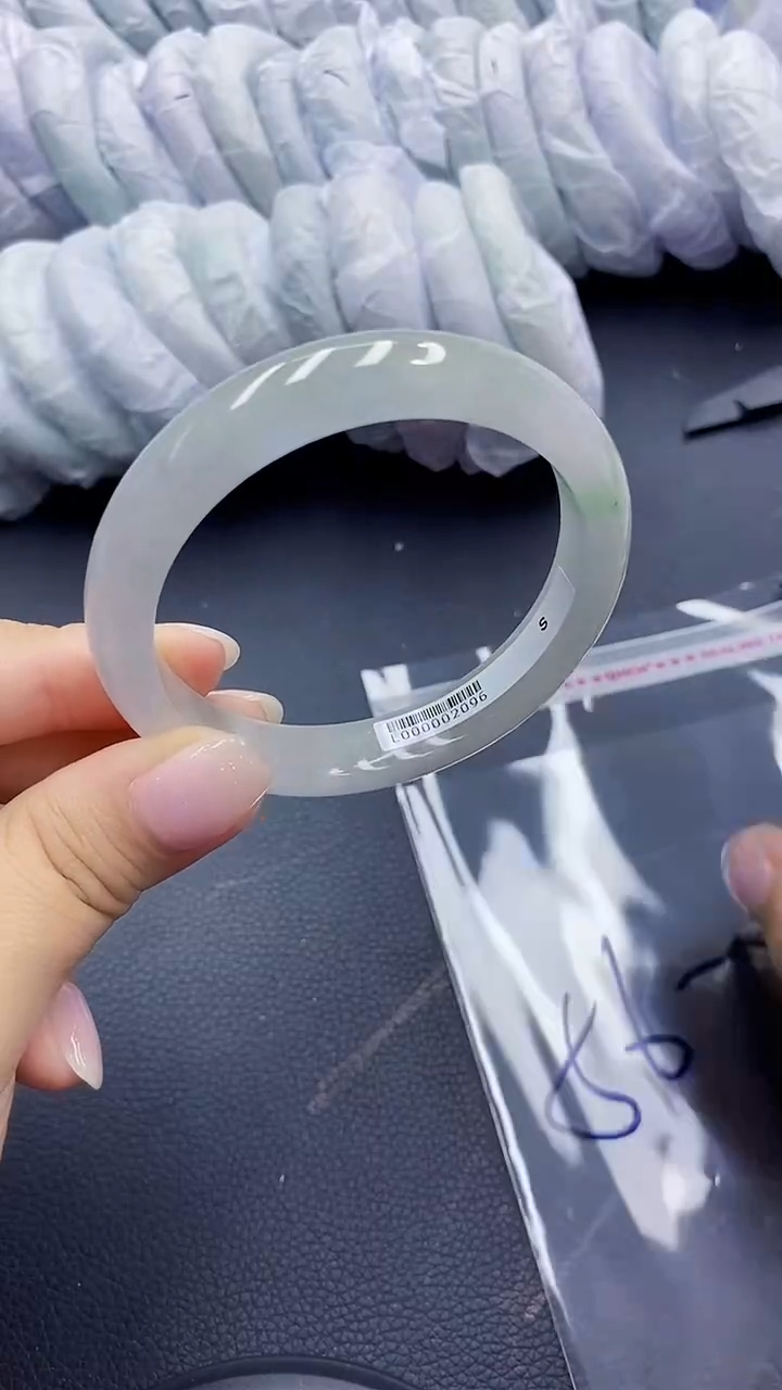 高冰透美人手镯 所见即所得44