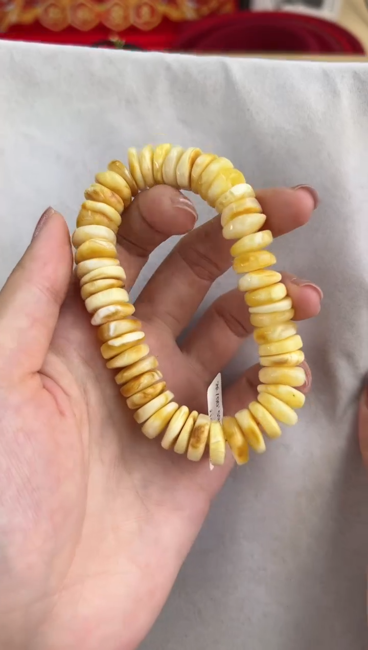 【闪购商品】琥珀裸石未镶嵌10125034-手串