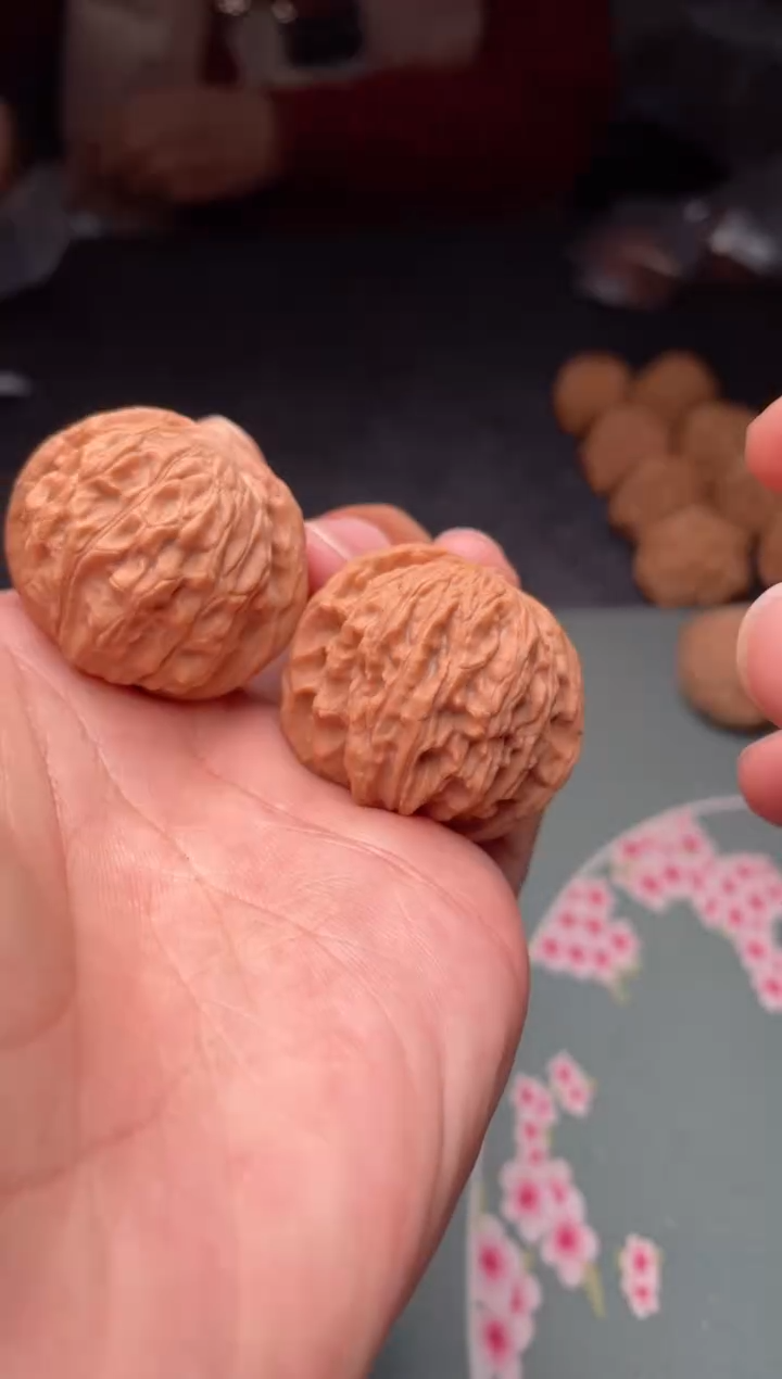把件文玩核桃a182     红豆   36尺