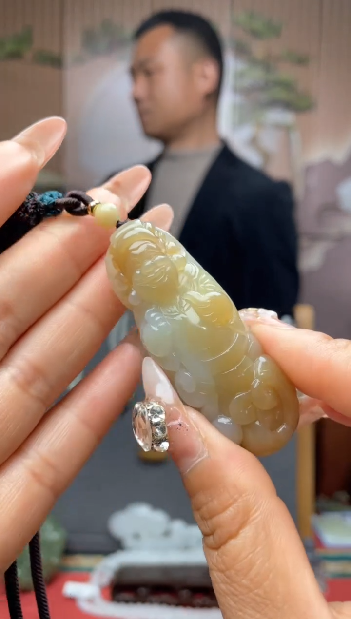 【闪购商品】和田玉颈饰未镶嵌一