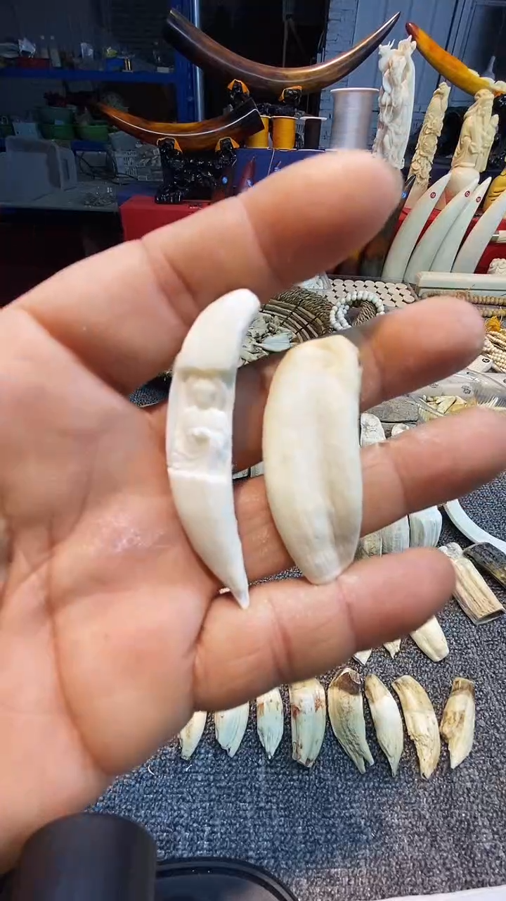 泥塑小把玩件摆件