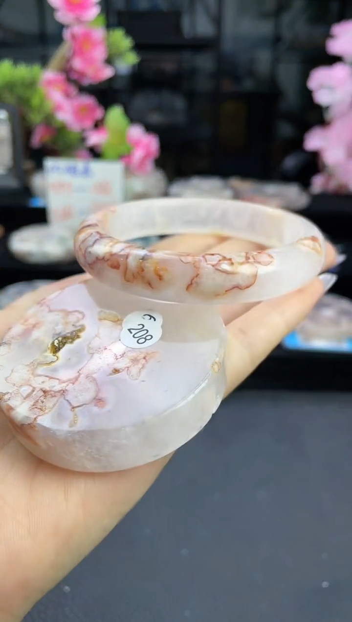 【闪购商品】石英质玉手镯未镶嵌208/57