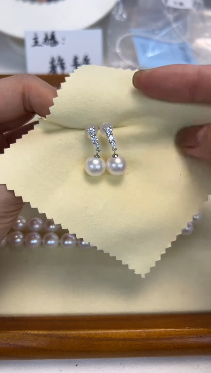 银S925镶嵌耳饰淡水珍珠白珠耳饰