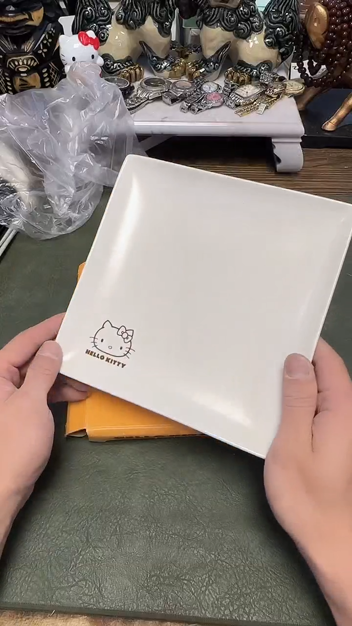 932·······卡通盘