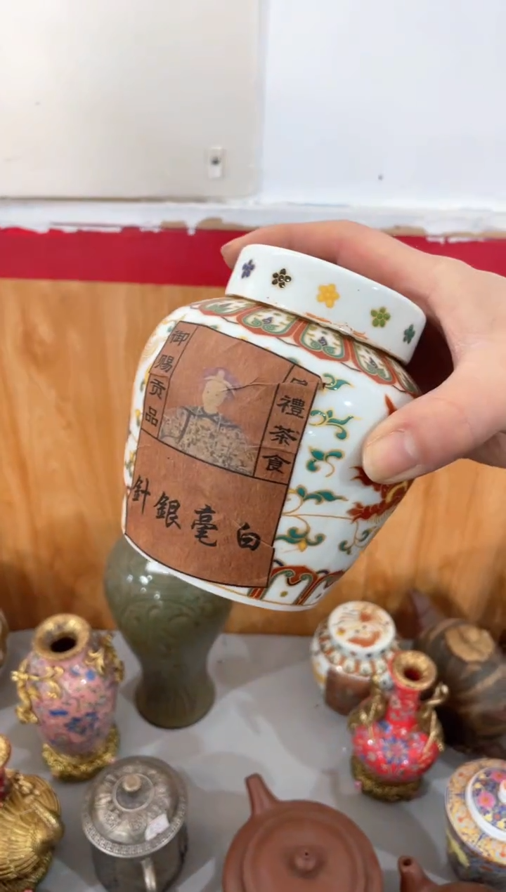 【闪购商品】1宫廷影视老旧工艺摆件
