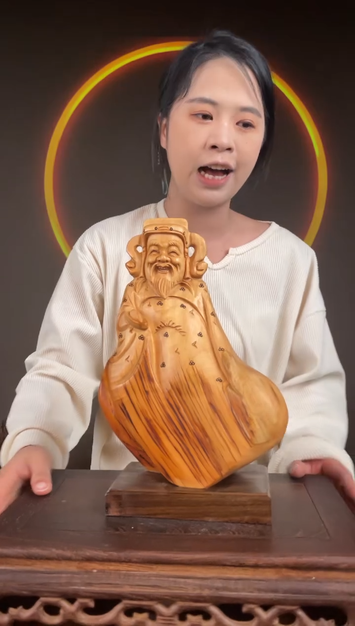 【闪购商品】柏木（崖柏）手工摆件,先抢先得!369