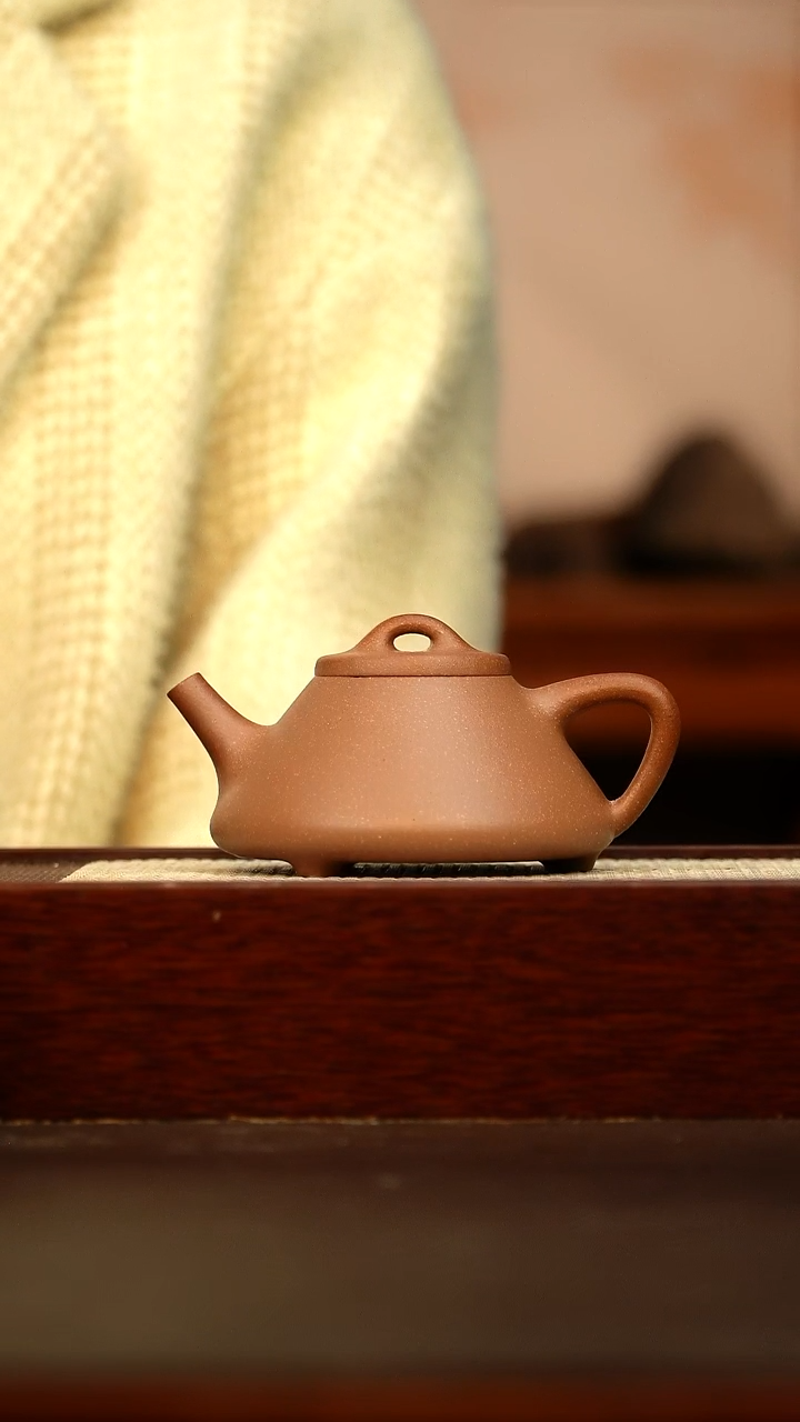 茶壶紫砂子冶石瓢 150cc 原矿段泥