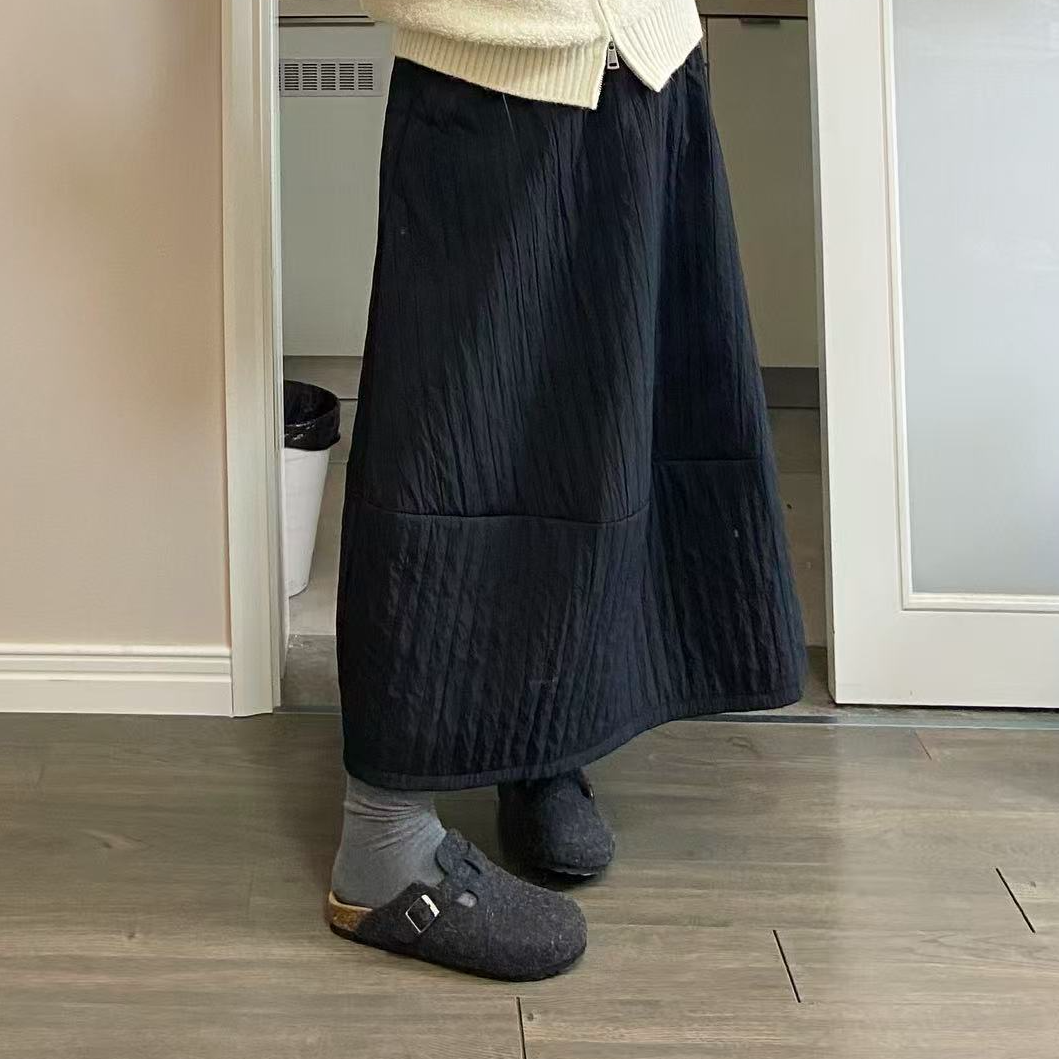 韩版肌理感夹棉立体显瘦花苞松紧腰半裙