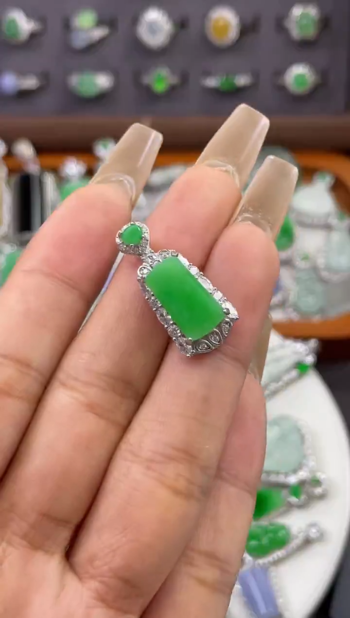 吊坠(不含链)银S925镶嵌翡翠无事牌