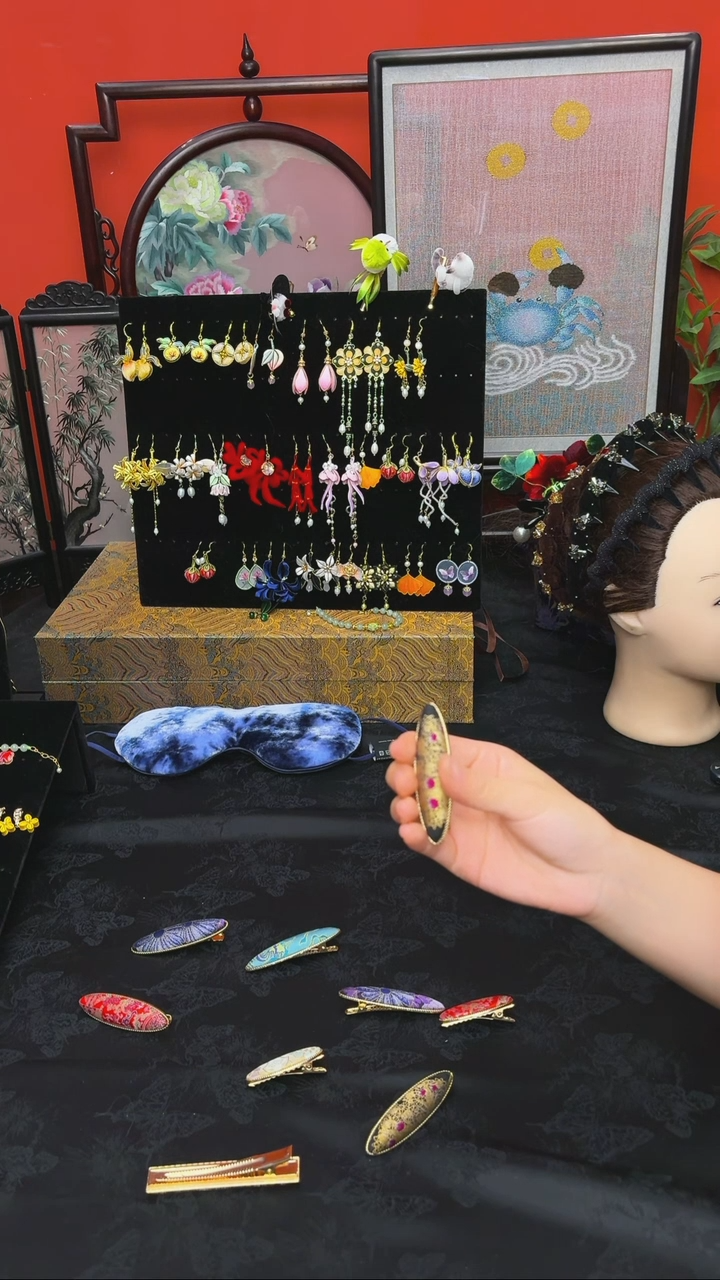 刺绣S****y非遗手工绒花饰品